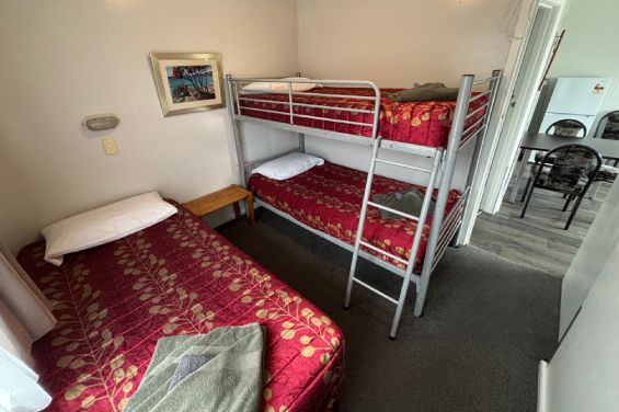 2-Bedroom Motel (Bunks) - second bedroom